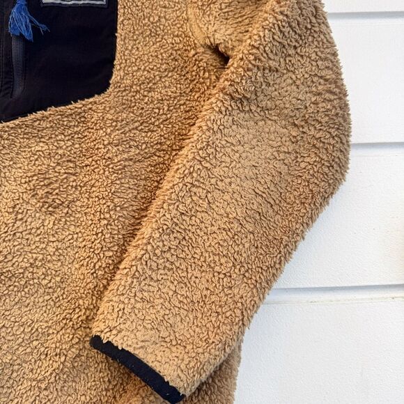 Vineyard Vines Boys Stillwater High-Pile Sherpa 1/4-Zip Jacket Lot NWOT Medium - Picture 9 of 12